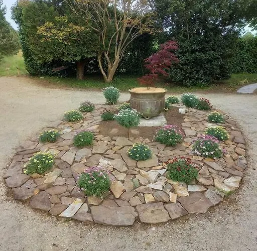 La Grelauderie 4 *